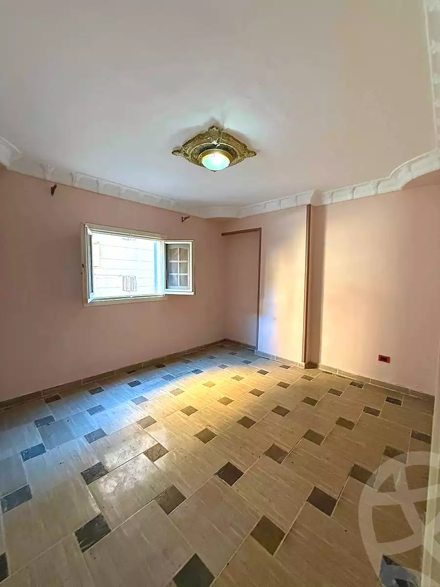 https://aqarmap.com.eg/en/listing/7313088-for-sale-alexandria-el-mandara-shr-jml-bd-lnsr