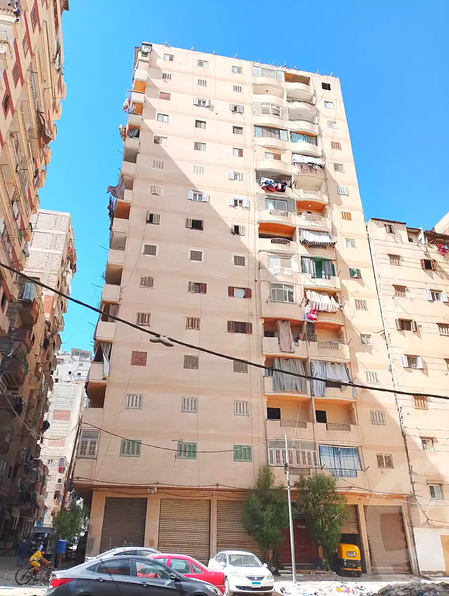 https://aqarmap.com.eg/ar/listing/7313205-for-sale-alexandria-new-miami