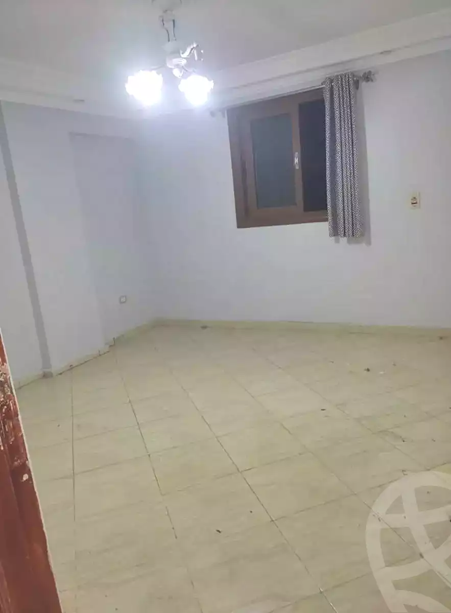 https://aqarmap.com.eg/ar/listing/7308313-for-rent-alexandria-sydy-bshr-sydy-bshr-bhry-shr-mhmwd-l-yswy