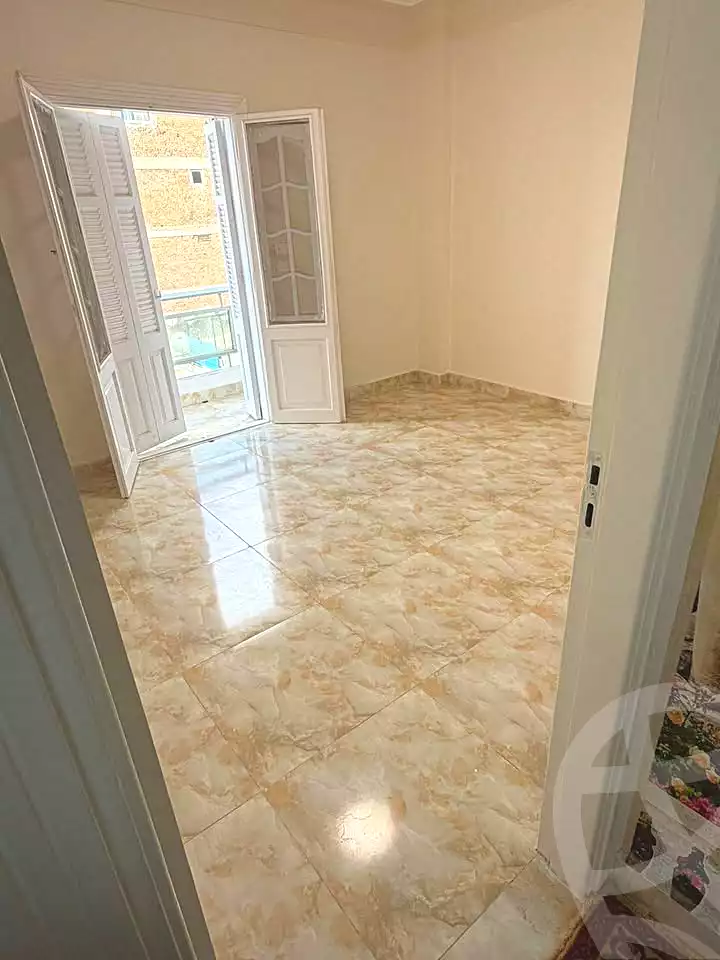 https://aqarmap.com.eg/ar/listing/7313278-for-sale-alexandria-miami-el-sebaey-st