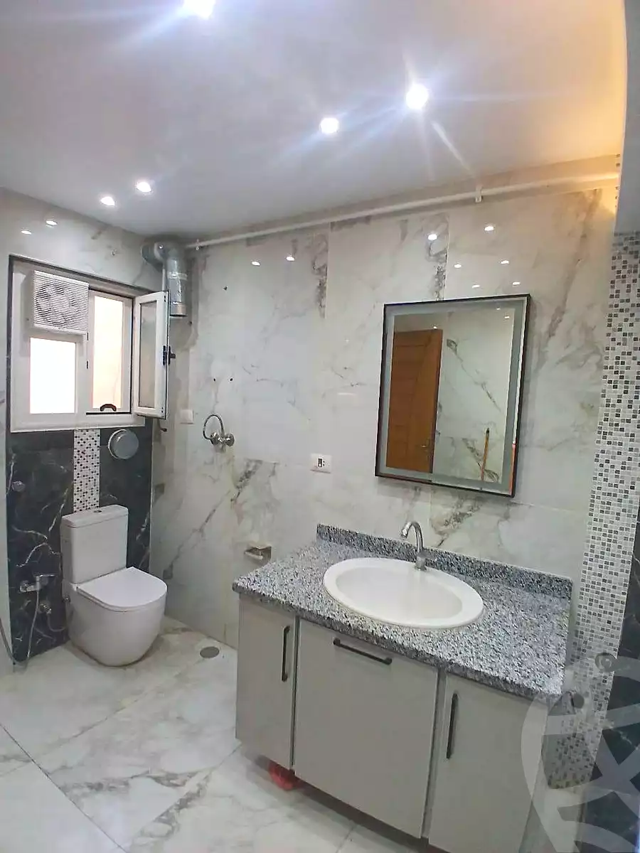 https://aqarmap.com.eg/en/listing/7313696-for-sale-alexandria-ganaklis