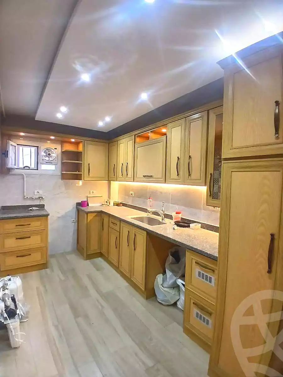 https://aqarmap.com.eg/en/listing/7313696-for-sale-alexandria-ganaklis