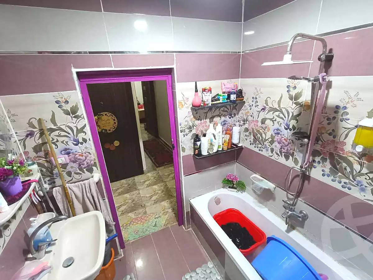 https://aqarmap.com.eg/en/listing/7313857-for-sale-alexandria-sydy-bshr-sydy-bshr-bhry-gamal-abd-el-nasir-st