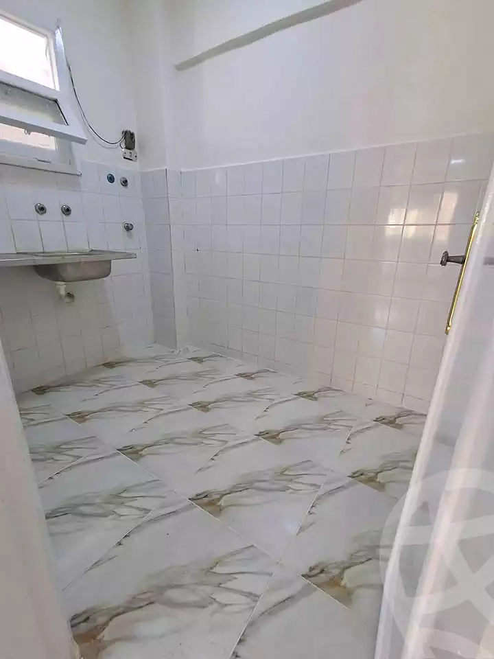 https://aqarmap.com.eg/en/listing/7314014-for-sale-alexandria-al-agamy-shataa-el-nakheel