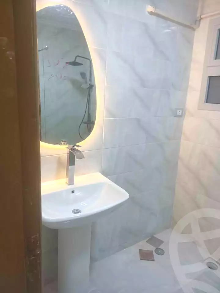 https://aqarmap.com.eg/ar/listing/7314860-for-sale-alexandria-sydy-bshr-sydy-bshr-qbly-faisal-city