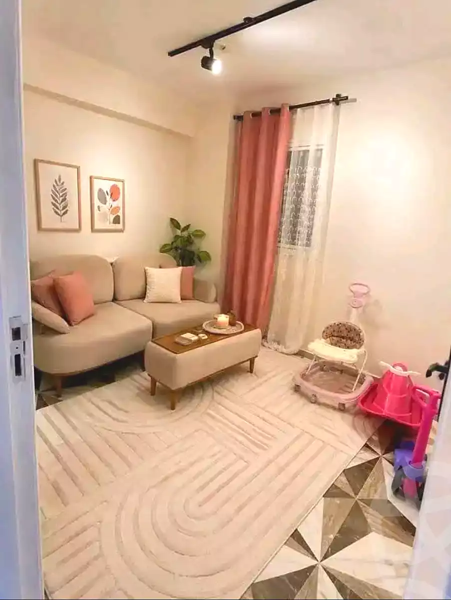 https://aqarmap.com.eg/en/listing/7314886-for-sale-alexandria-al-agamy-el-hanouvel-amin-eshak-st