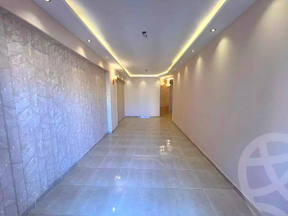 https://aqarmap.com.eg/ar/listing/7315050-for-sale-alexandria-miami-mahmoud-el-isawy-st