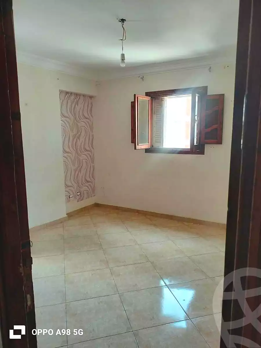 https://aqarmap.com.eg/ar/listing/7315059-for-sale-alexandria-sydy-bshr-sydy-bshr-bhry-gamal-abd-el-nasir-st