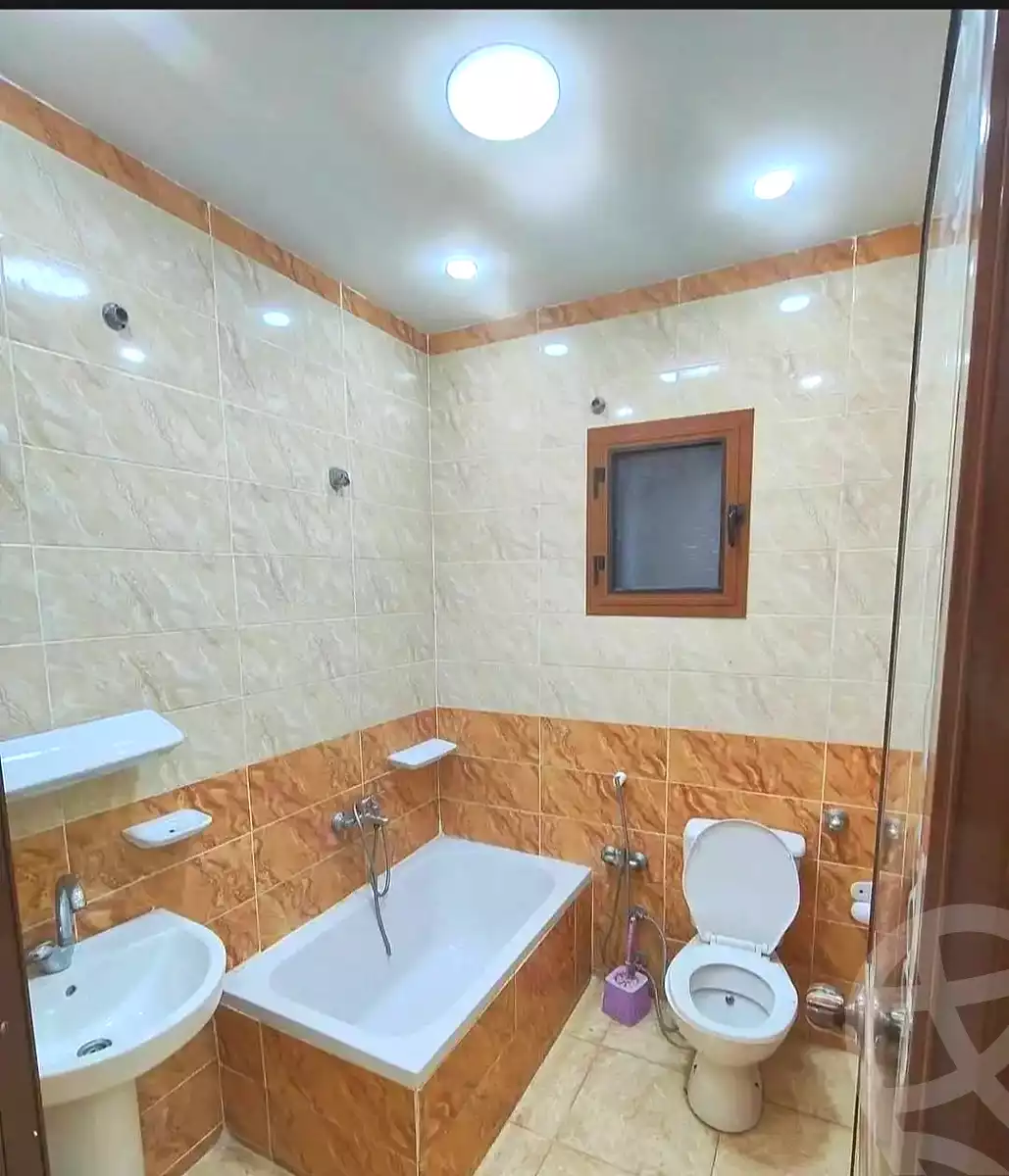 https://aqarmap.com.eg/ar/listing/7315221-for-sale-alexandria-el-asafra-salman-el-farsi-st