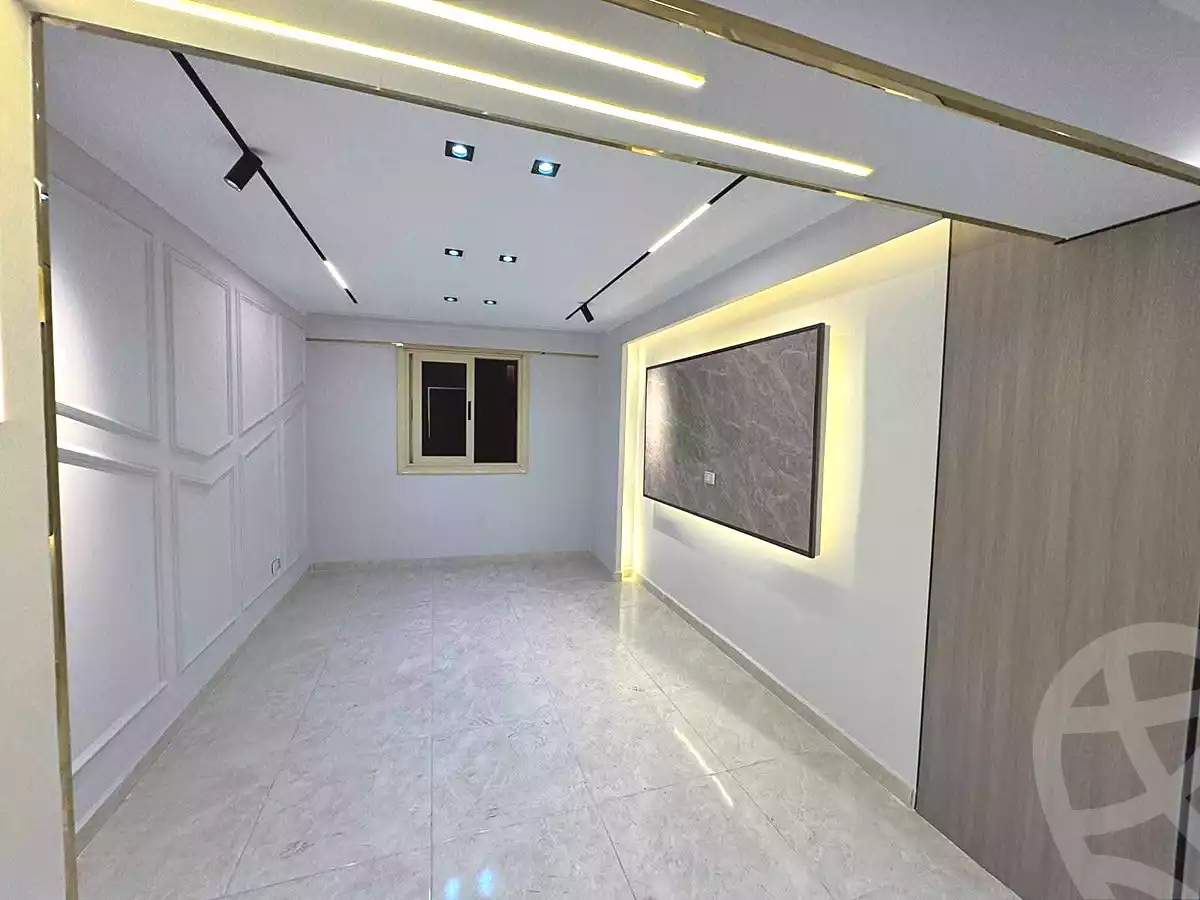 https://aqarmap.com.eg/ar/listing/7315618-for-sale-alexandria-miami-iskandar-ibrahim-st