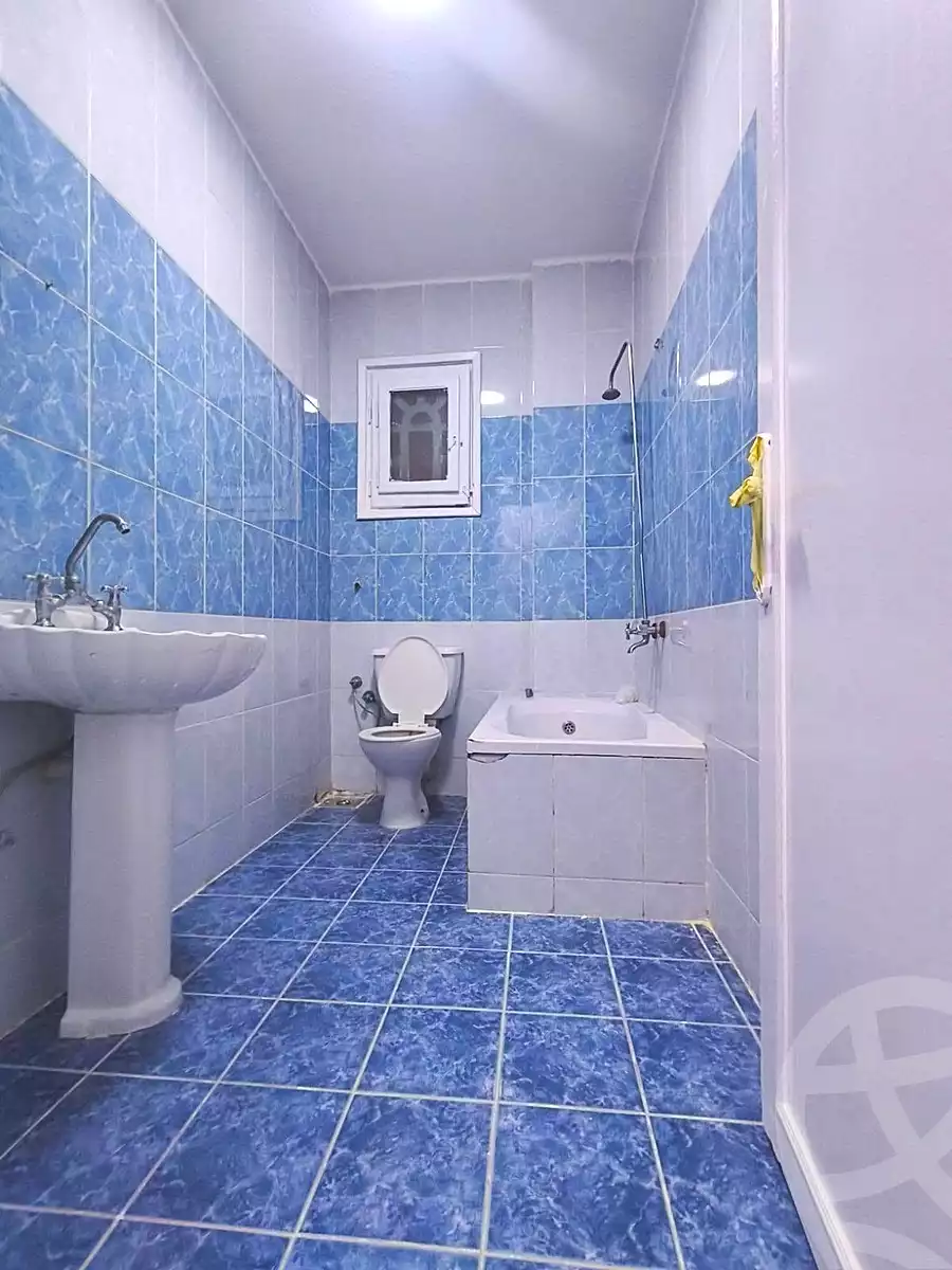 https://aqarmap.com.eg/en/listing/7315796-for-sale-alexandria-al-agamy-shataa-el-nakheel