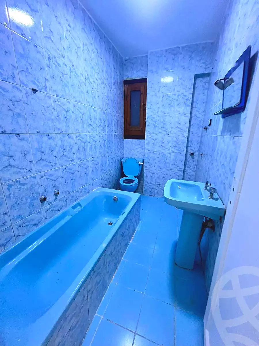 https://aqarmap.com.eg/en/listing/7315883-for-sale-alexandria-al-agamy-shataa-el-nakheel
