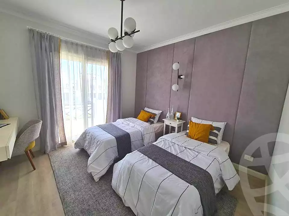 https://aqarmap.com.eg/ar/listing/7316283-for-sale-cairo-new-cairo-compounds-mountain-view1-1-compound