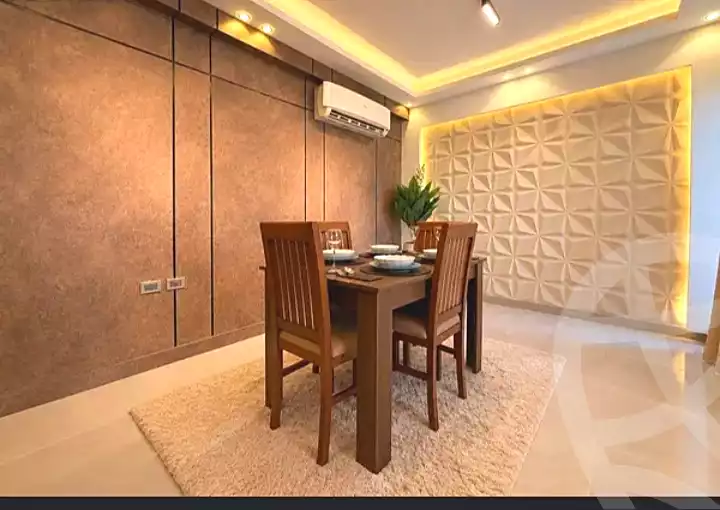 https://aqarmap.com.eg/ar/listing/7314177-for-rent-cairo-new-cairo-compounds-mountain-view-hyde-park