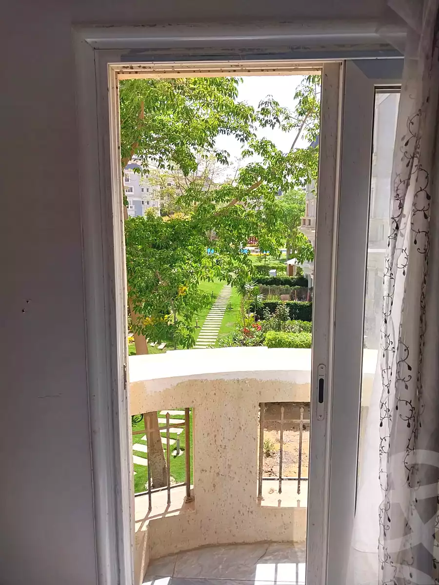 https://aqarmap.com.eg/en/listing/7316417-for-sale-cairo-new-cairo-compounds-hyde-park-cluster-15-hyde-park