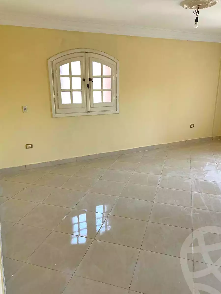 https://aqarmap.com.eg/ar/listing/7316795-for-rent-cairo-new-cairo-el-ahyaa-fourth-neighborhood-street-1
