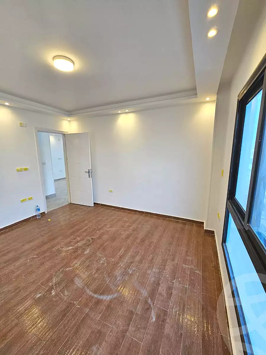https://aqarmap.com.eg/en/listing/7317125-for-rent-cairo-el-maadi-compounds-rayhanah-plaza