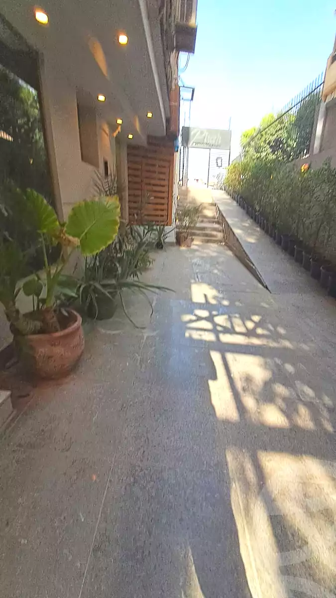 https://aqarmap.com.eg/ar/listing/7317162-for-rent-cairo-el-maadi-zahraa-el-maadi-shr-krfwr-lryysy