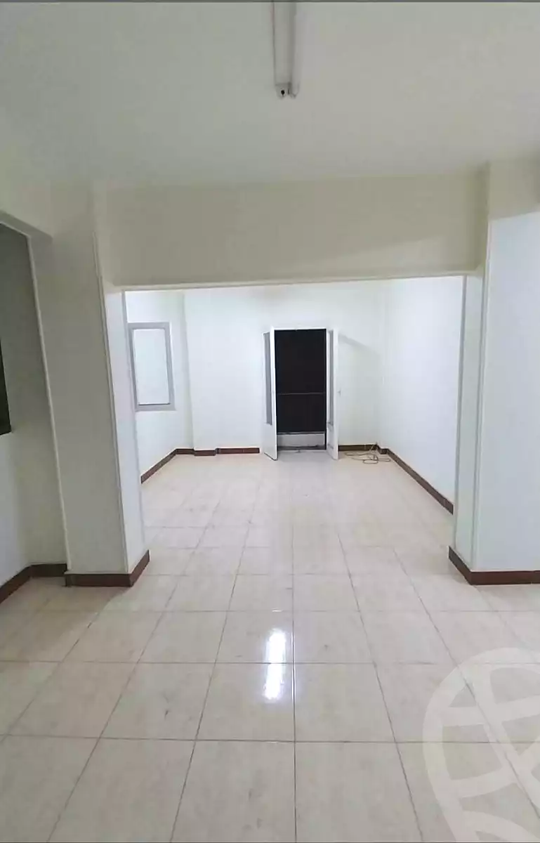 https://aqarmap.com.eg/en/listing/7317210-for-rent-cairo-ain-shams-jsr-lswys