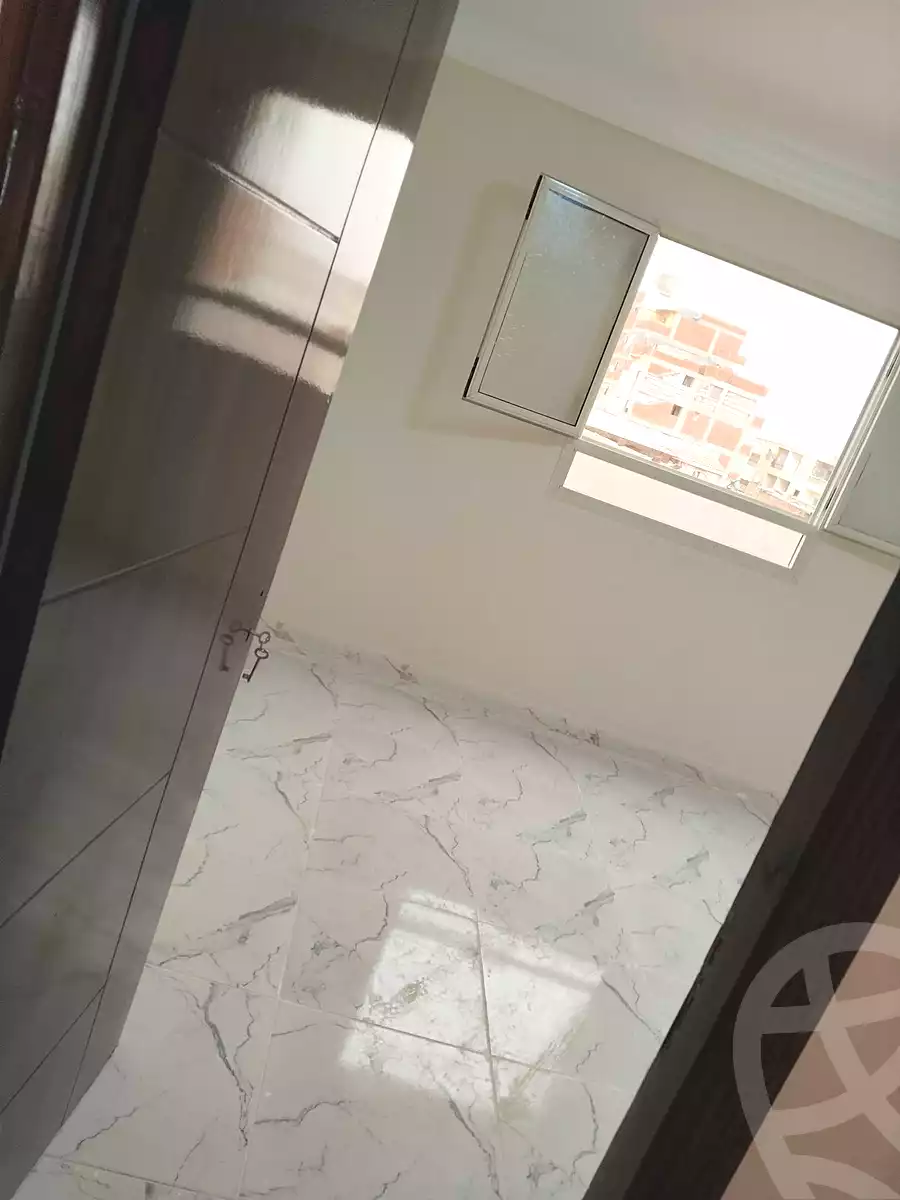 https://aqarmap.com.eg/ar/listing/7317275-for-sale-alexandria-al-agamy-el-hanouvel-al-haded-we-al-soulb-st