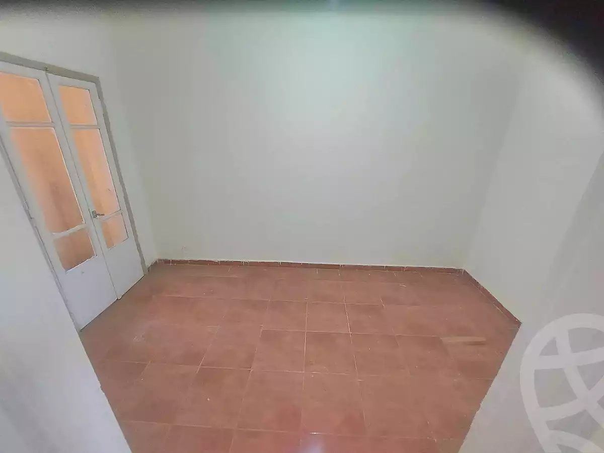 https://aqarmap.com.eg/en/listing/7317423-for-sale-cairo-helwan-helwan-el-sharkeya-ismael-kamel-st