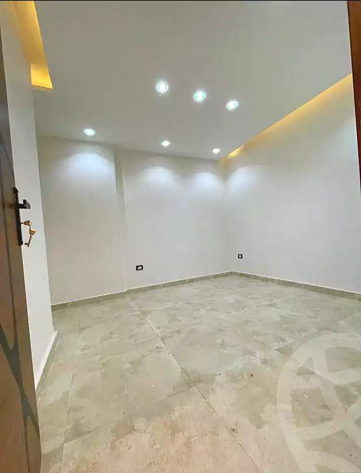 https://aqarmap.com.eg/en/listing/7317465-for-sale-alexandria-al-agamy-lbytsh-bianchiii