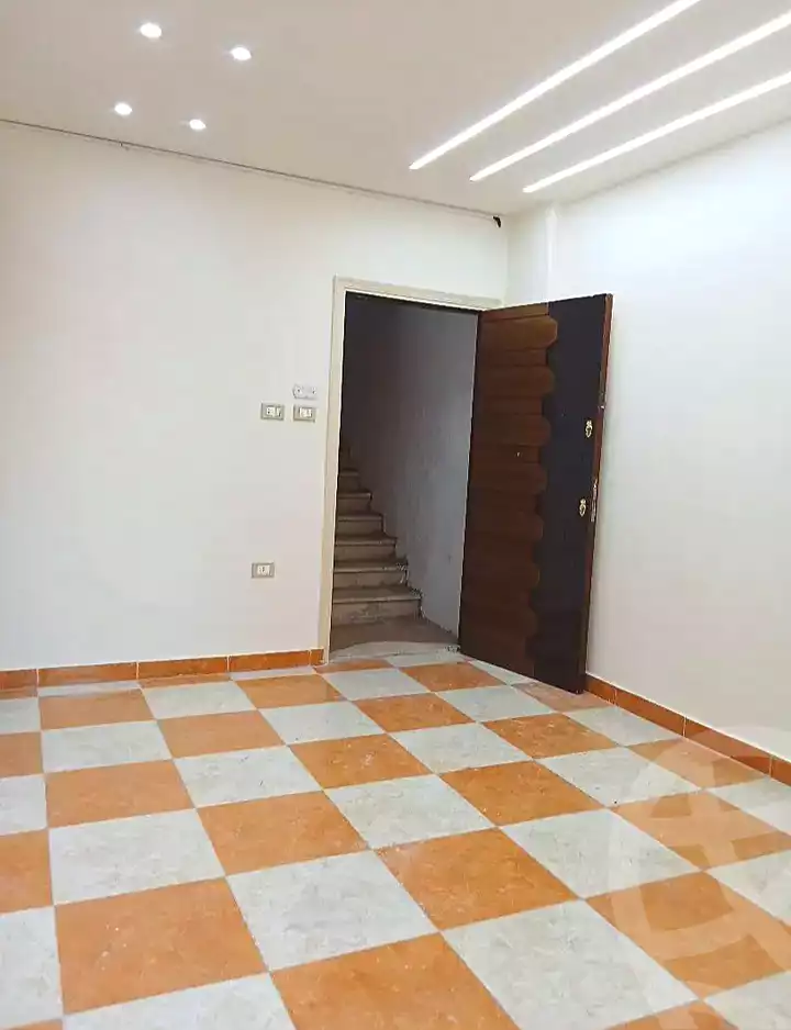 https://aqarmap.com.eg/ar/listing/7317519-for-sale-alexandria-el-asafra-shr-45