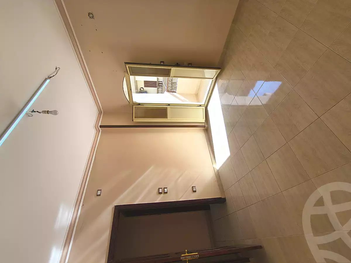 https://aqarmap.com.eg/ar/listing/7317634-for-rent-dakahlia-mansoura-hy-ljm