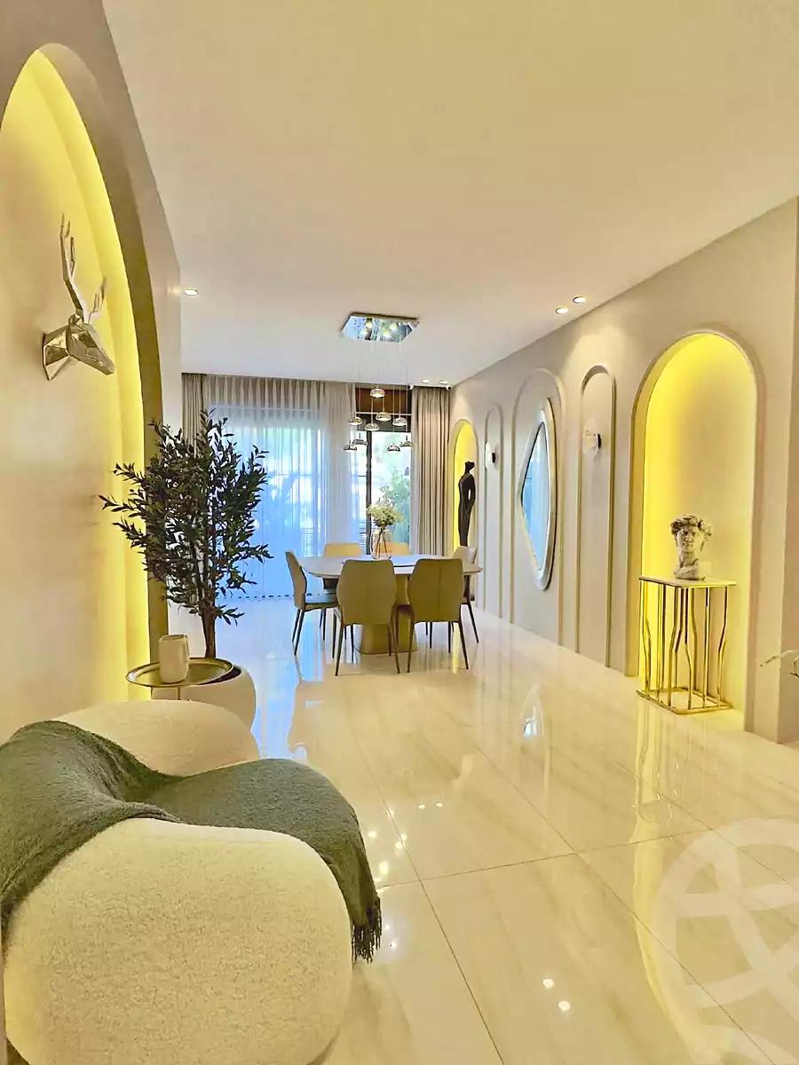 https://aqarmap.com.eg/en/listing/7317712-for-sale-cairo-new-cairo-compounds-mountain-view1-1-compound