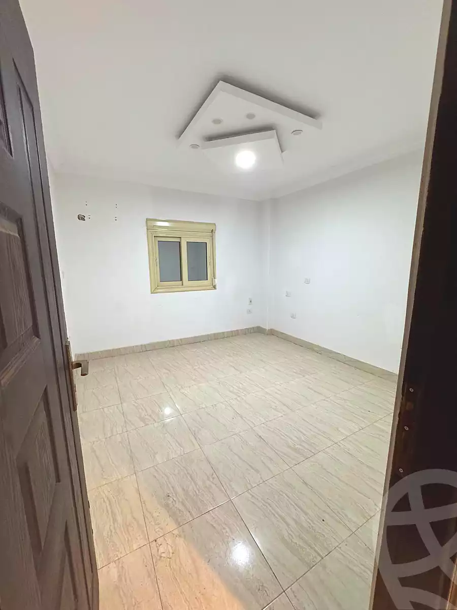 https://aqarmap.com.eg/en/listing/7317802-for-sale-cairo-el-sheikh-zayed-city-compounds-mrtf-t-l-shrfy