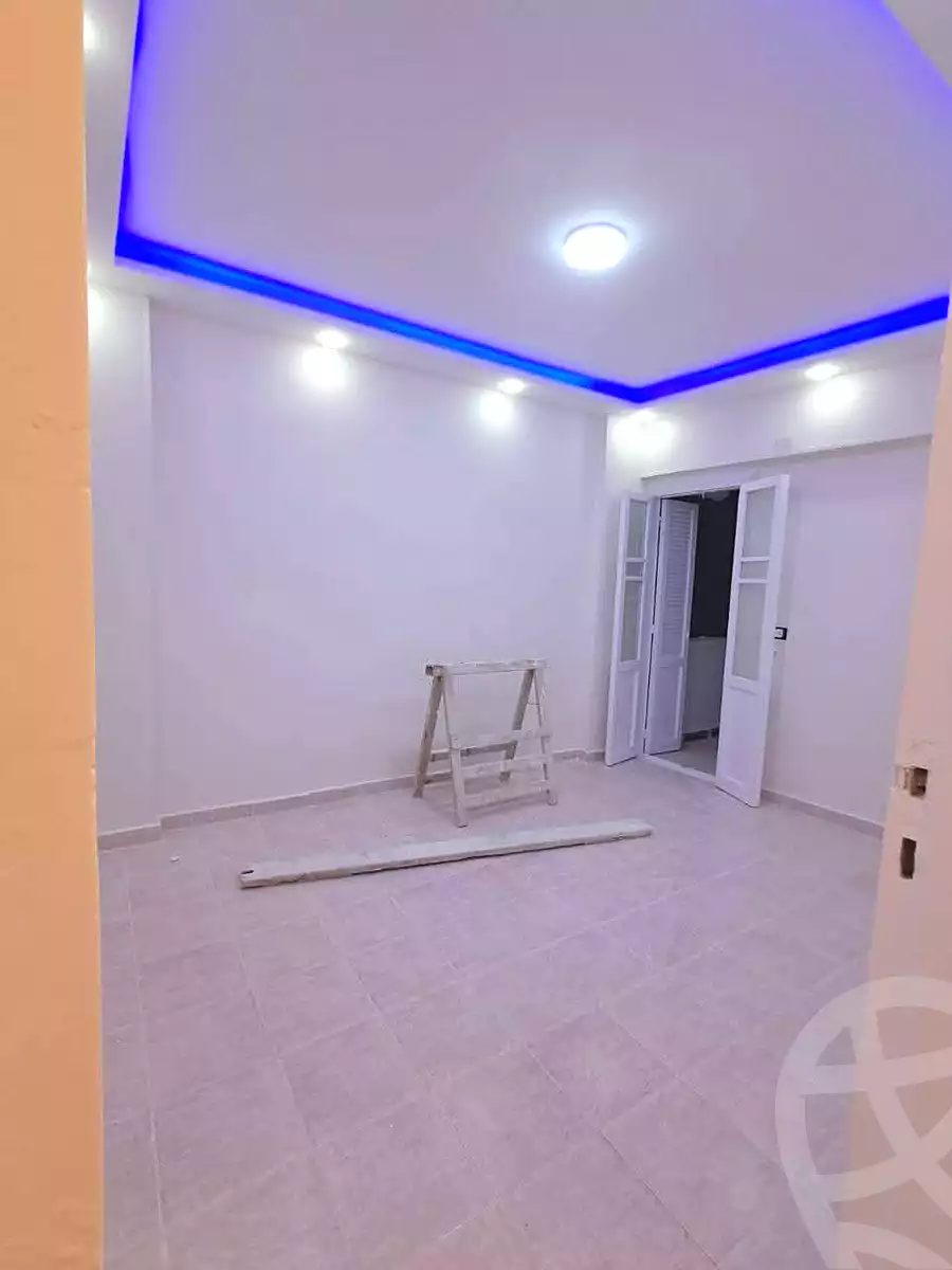 https://aqarmap.com.eg/ar/listing/7318098-for-sale-alexandria-al-agamy-el-hanouvel-abo-bakr-el-sedeek-st