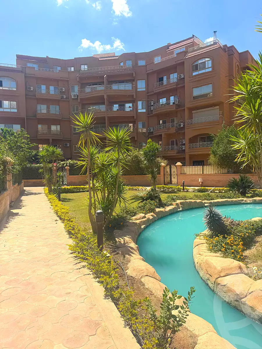 https://aqarmap.com.eg/ar/listing/7318154-for-sale-cairo-el-sheikh-zayed-city-compounds-rawdet-zayed