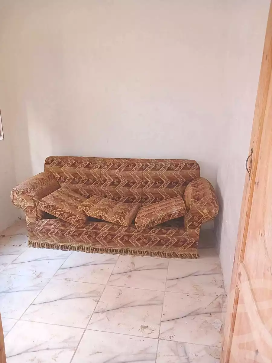 https://aqarmap.com.eg/ar/listing/7318488-for-sale-alexandria-al-agamy-el-hanouvel