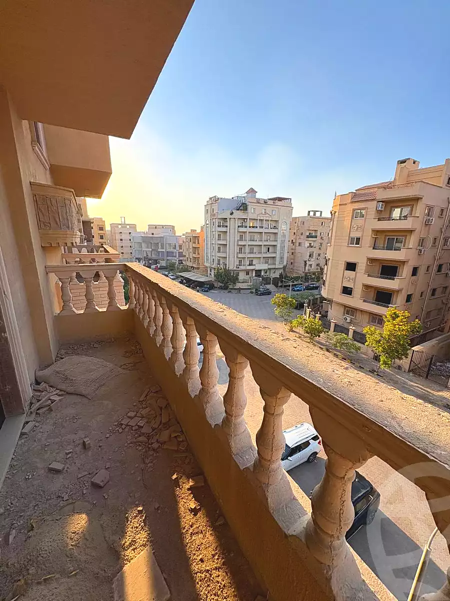 https://aqarmap.com.eg/ar/listing/7318510-for-sale-cairo-new-cairo-compounds-el-mostashareen-compound