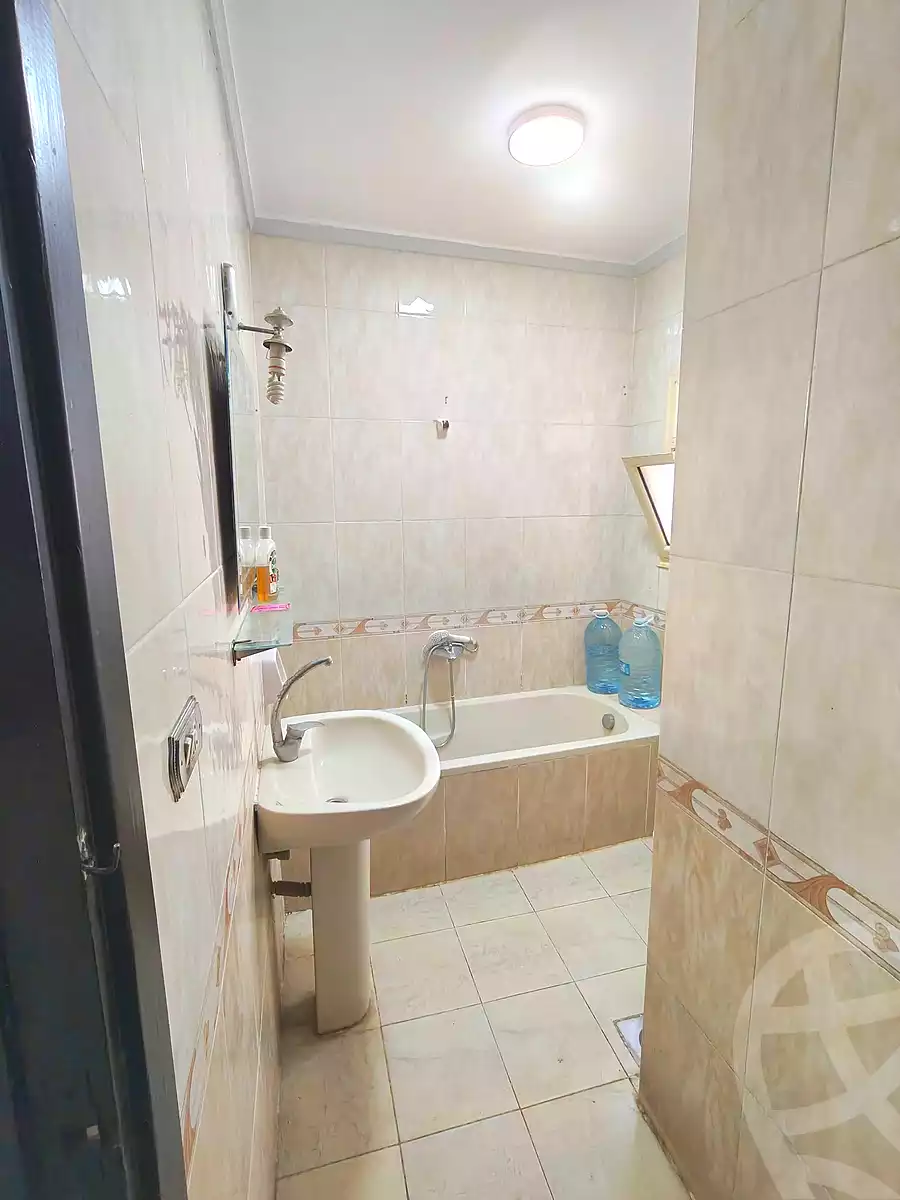 https://aqarmap.com.eg/en/listing/7318631-for-sale-alexandria-el-mandara