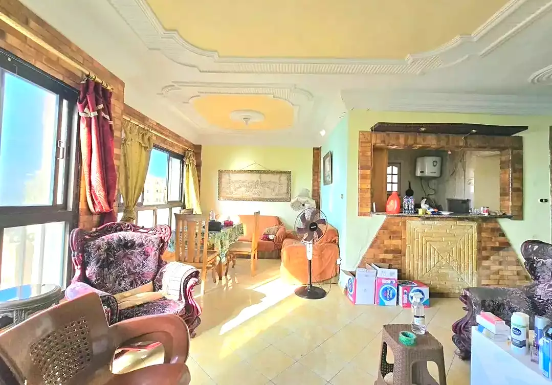https://aqarmap.com.eg/en/listing/7318691-for-sale-alexandria-el-asafra-l-sfr-bhry-el-geish-rd