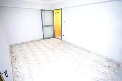 https://aqarmap.com.eg/en/listing/7318713-for-sale-alexandria-sydy-bshr-sydy-bshr-bhry-abd-el-salam-aref-st