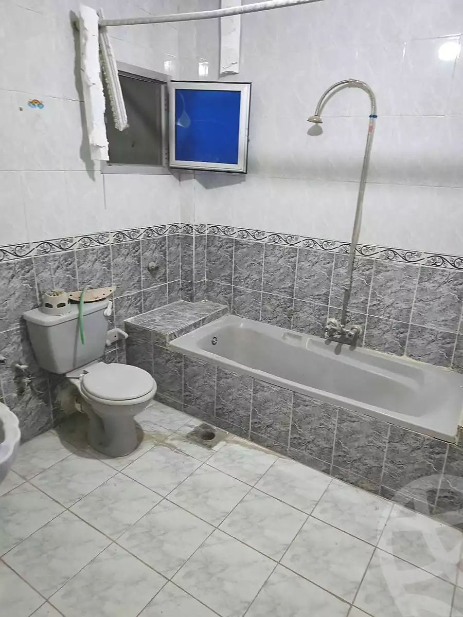 https://aqarmap.com.eg/en/listing/7318747-for-sale-alexandria-al-agamy-bw-ywsf