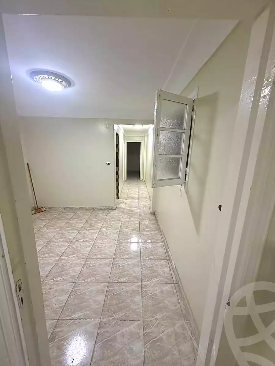 https://aqarmap.com.eg/ar/listing/7318857-for-sale-alexandria-al-agamy-lbytsh