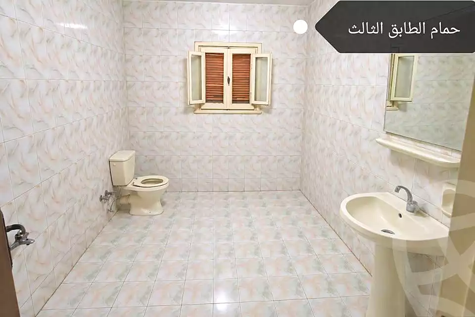 https://aqarmap.com.eg/ar/listing/7318889-for-sale-alexandria-alexandria-marsa-matrouh-rd