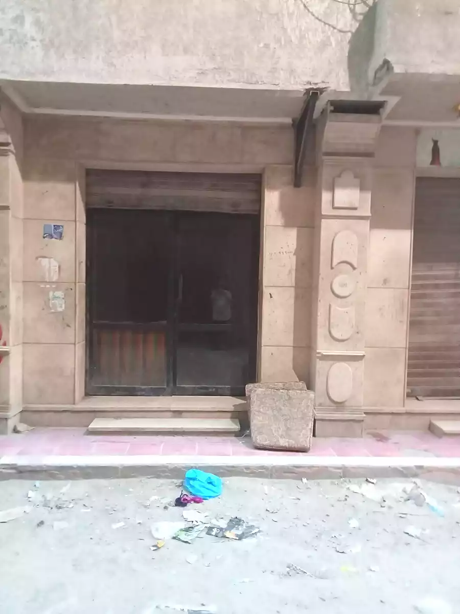 https://aqarmap.com.eg/ar/listing/7318930-for-rent-alexandria-alexandria-marsa-matrouh-rd