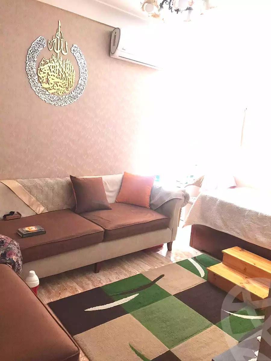 https://aqarmap.com.eg/ar/listing/7319133-for-sale-alexandria-al-agamy-lbytsh-qased-kareem-st