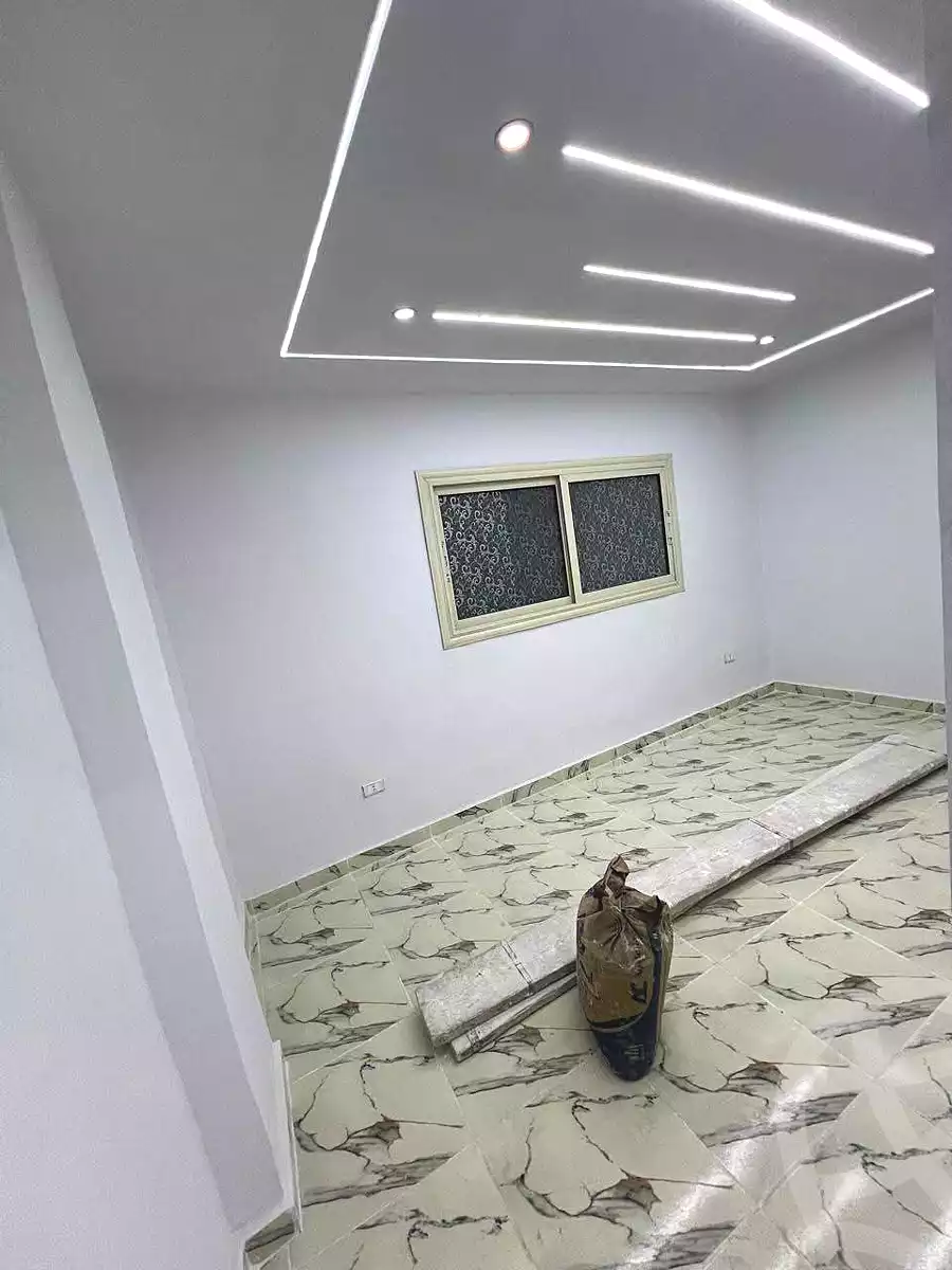 https://aqarmap.com.eg/ar/listing/7319229-for-sale-alexandria-lsywf-el-falki