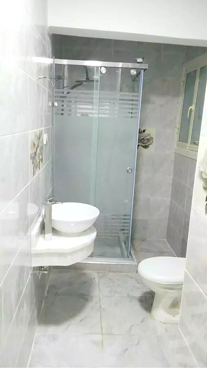 https://aqarmap.com.eg/ar/listing/7319234-for-sale-alexandria-el-asafra-shr-45