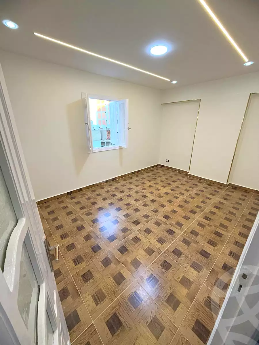 https://aqarmap.com.eg/ar/listing/7319422-for-sale-alexandria-sydy-bshr-sydy-bshr-bhry-gamal-abd-el-nasir-st