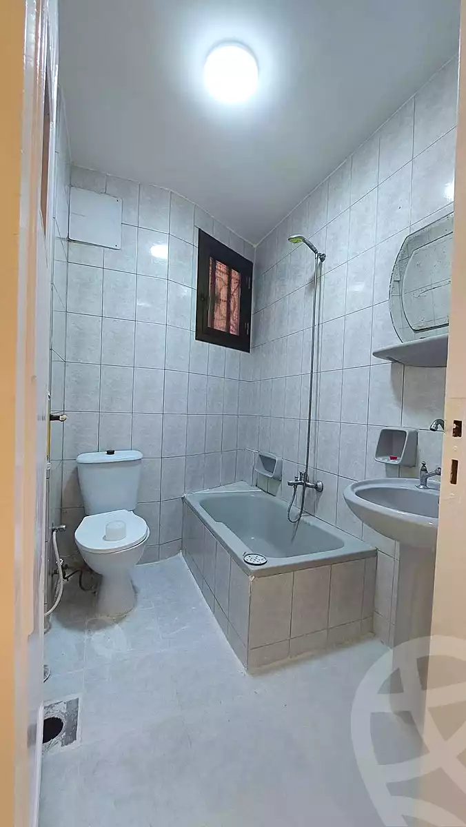https://aqarmap.com.eg/en/listing/7319536-for-sale-alexandria-al-agamy