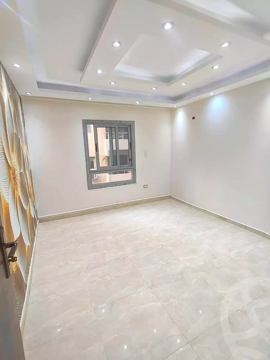 https://aqarmap.com.eg/ar/listing/7319606-for-sale-alexandria-sydy-bshr-sydy-bshr-bhry-shr-khld-bn-lwlyd