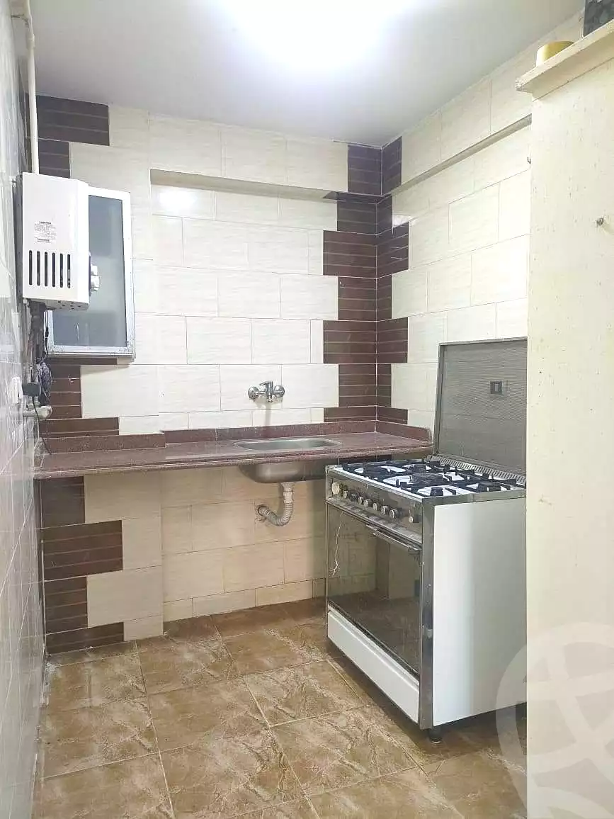 https://aqarmap.com.eg/ar/listing/7319722-for-sale-alexandria-miami-salah-al-din-shaban-st