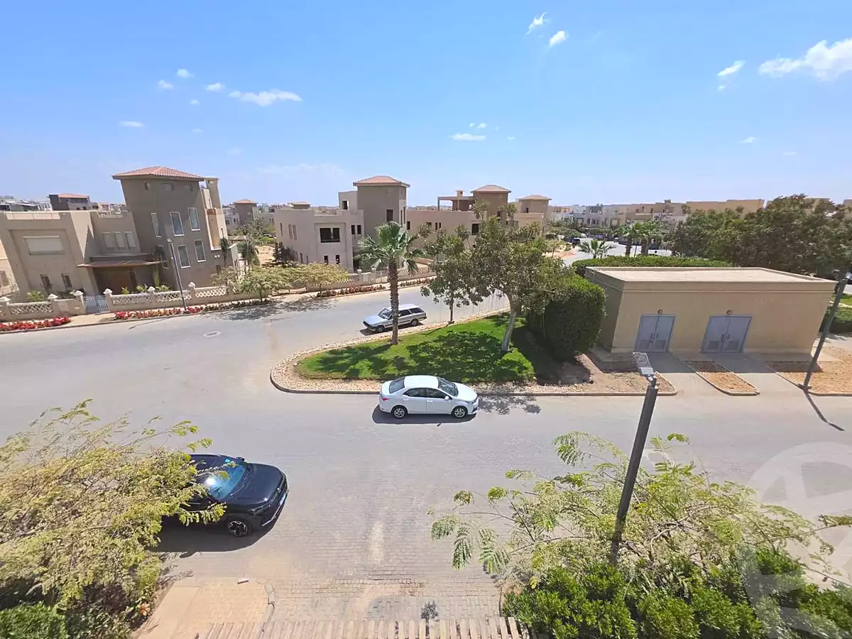 https://aqarmap.com.eg/ar/listing/7319780-for-rent-cairo-el-sheikh-zayed-city-compounds-royal-meadows