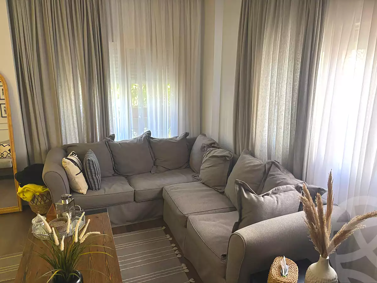 https://aqarmap.com.eg/ar/listing/7319957-for-sale-cairo-new-cairo-compounds-la-vie-10-buildings-memar-al-ashraaf